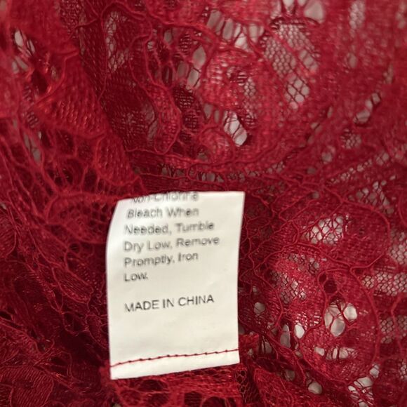 Women’s Long Sleeve Red Lace Blouse w/Mock Neck, One Size - Picture 9 of 10